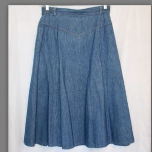 Willowbend Jean Skirt back button side elastic 12